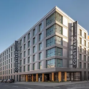 Hotel Courtyard By Marriott, Cologne