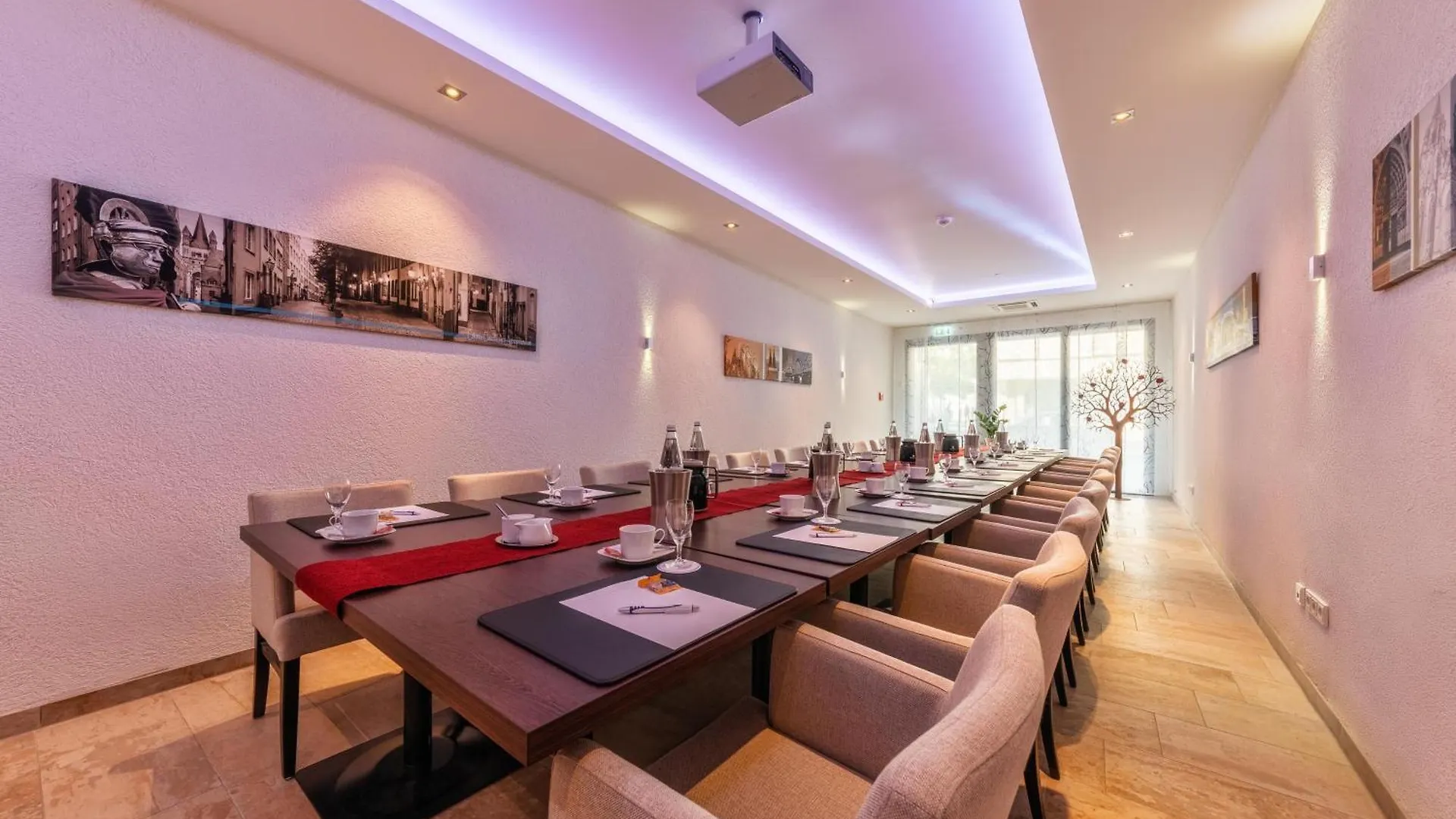 Cityclass Hotel Am Dom كولونيا