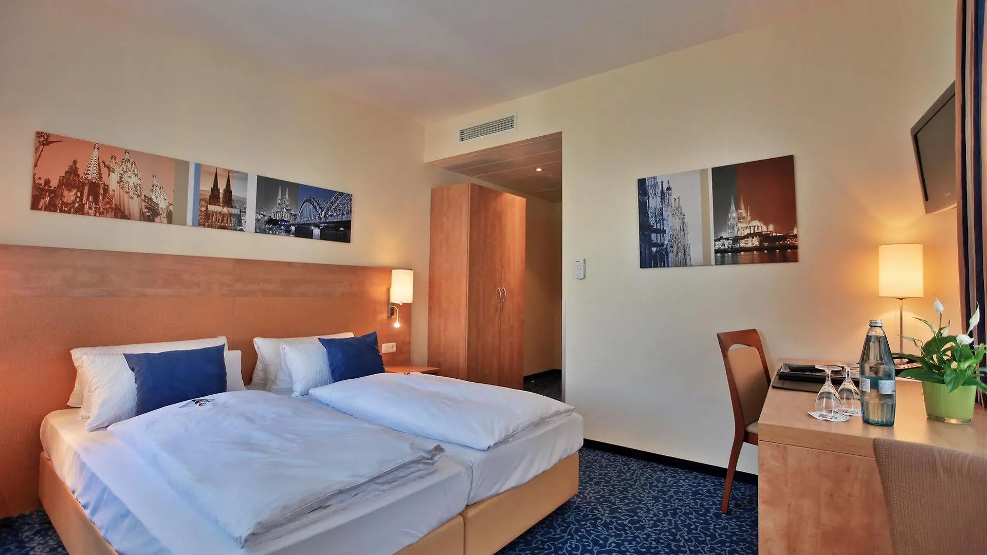Cityclass Hotel Am Dom كولونيا